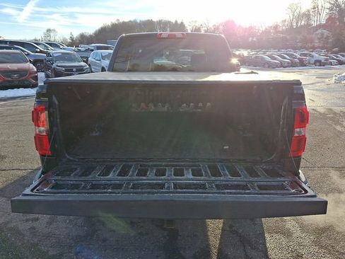 Used 2017 GMC Sierra 1500 SLE w/ SLE Value Package image 29