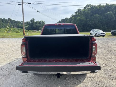 Used 2018 GMC Sierra 1500 SLT AWD/4WD image 25