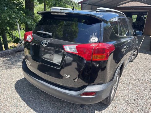 Used 2014 Toyota RAV4 XLE AWD/4WD image 6