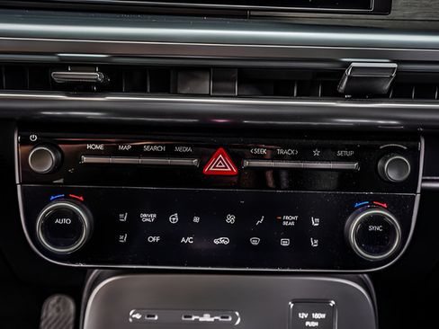 New 2026 Hyundai Ioniq 9 SEL AWD/4WD image 17