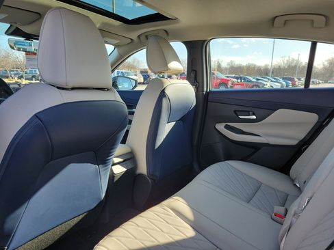 New 2026 Nissan Sentra SL w/ Floor Mat Package FWD image 14
