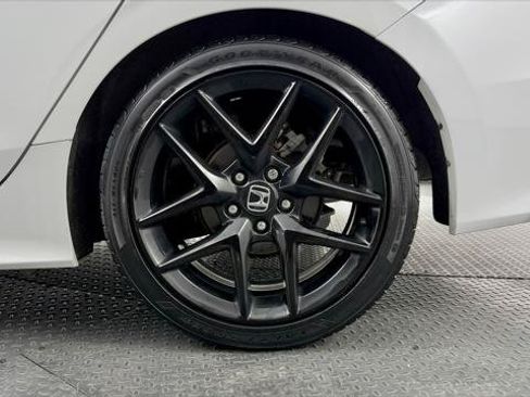 Used 2023 Honda Civic Sport image 31