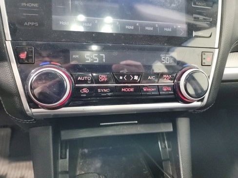 Used 2018 Subaru Legacy 2.5i Premium image 13