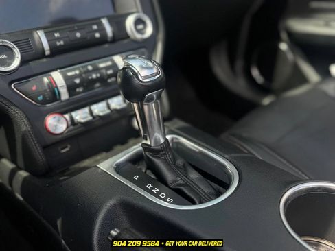 Used 2022 Ford Mustang GT Premium RWD image 10