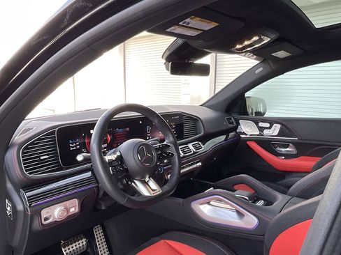 Used 2024 Mercedes-Benz GLE 53 AMG 4MATIC Coupe image 9