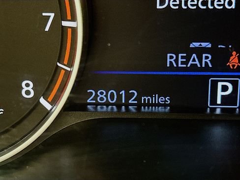 Used 2025 Nissan Altima 2.5 SV image 19