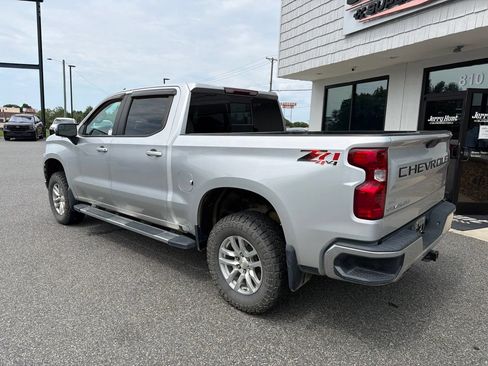 Used 2021 Chevrolet Silverado 1500 LT AWD/4WD image 6