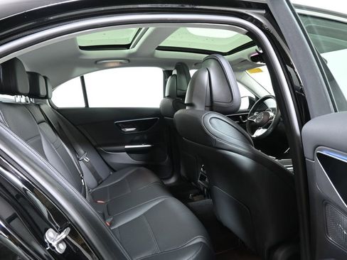 Certified 2025 Mercedes-Benz C 300 4MATIC Sedan image 24