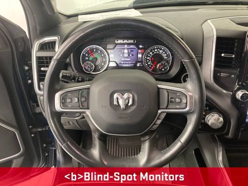 Used 2023 RAM 1500 Laramie AWD/4WD image 7