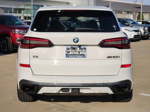 Used 2023 BMW X5 M50i w/ Climate Comfort Package image 6