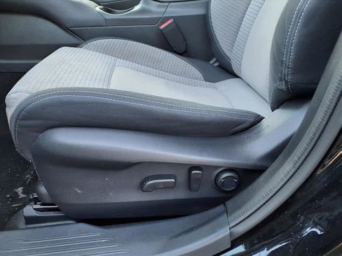 Used 2024 Subaru Outback Premium image 21