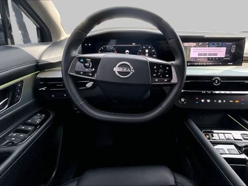 Used 2025 Nissan Murano SL AWD/4WD image 6