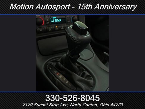 Used 2003 Chevrolet Corvette Coupe w/ Preferred Equipment Group RWD image 25