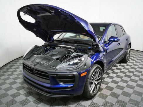 New 2026 Porsche Macan AWD/4WD image 34