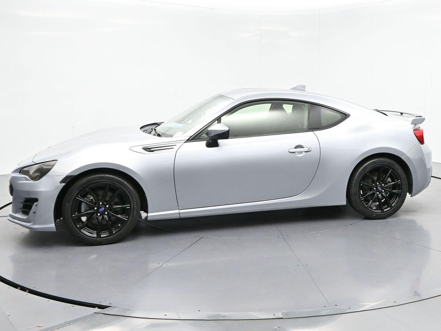 Used 2018 Subaru BRZ Premium RWD image 4