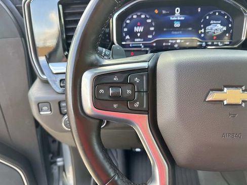 Used 2024 Chevrolet Silverado 1500 LTZ AWD/4WD image 45