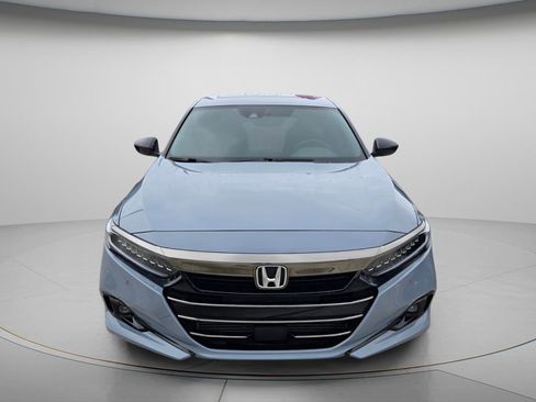 Used 2022 Honda Accord Sport image 3