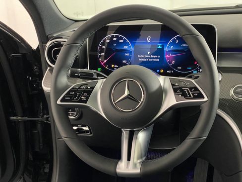 New 2026 Mercedes-Benz C 300 4MATIC Sedan image 16