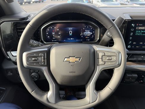 New 2026 Chevrolet Silverado 1500 LT image 18