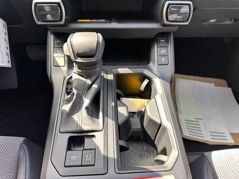 New 2026 Toyota RAV4 XSE AWD/4WD image 21