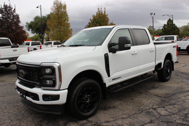 Used 2026 Ford F350 Lariat w/ Black Appearance Package AWD/4WD image 1