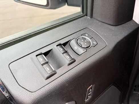 Used 2018 Ford F150 XLT w/ Equipment Group 302A Luxury AWD/4WD image 20