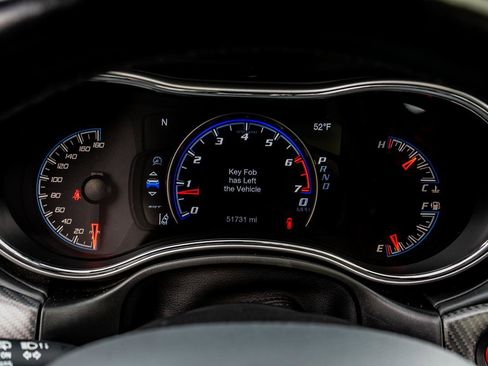 Used 2019 Jeep Grand Cherokee SRT image 28