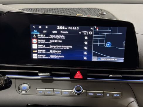 Used 2024 Hyundai Elantra SEL w/ Convenience Package FWD image 31