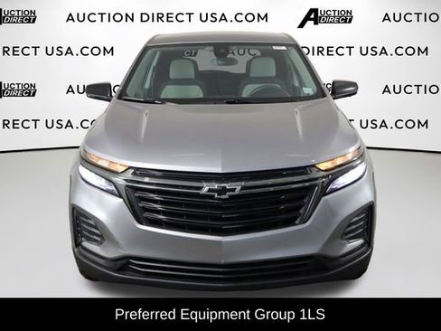 Used 2023 Chevrolet Equinox LS w/ Sport Edition FWD image 2