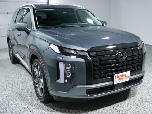Used 2024 Hyundai Palisade SEL w/ Premium Package FWD image 5