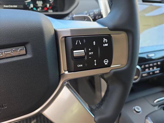 New 2026 Land Rover Discovery Dynamic SE AWD/4WD image 17