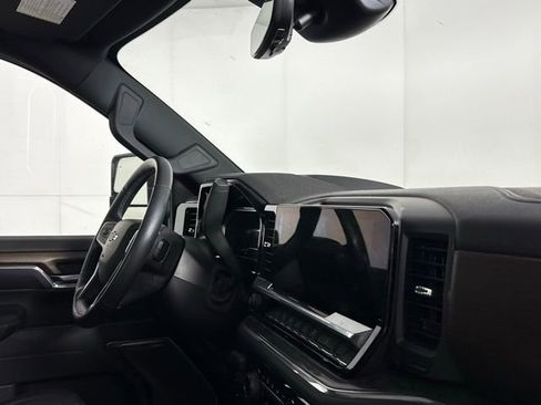 Used 2024 Chevrolet Silverado 2500 High Country w/ High Country Premium Package image 34