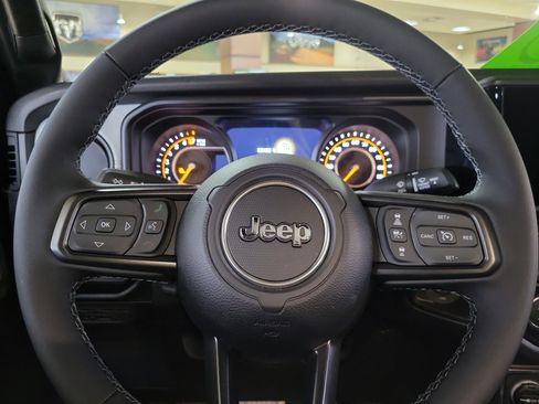 New 2026 Jeep Gladiator Sport image 8