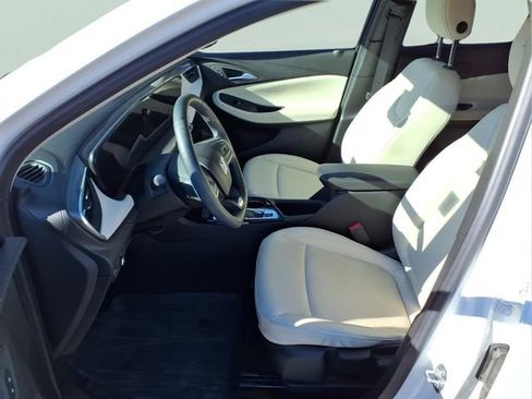 Used 2024 Buick Encore GX Sport Touring image 20