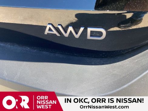 New 2025 Nissan Kicks SV w/ Interior Electronics Package AWD/4WD image 11