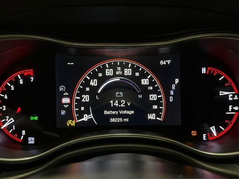 Used 2020 Dodge Durango SXT image 17