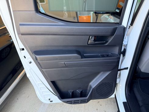 Used 2025 Toyota Tacoma SR5 RWD image 21