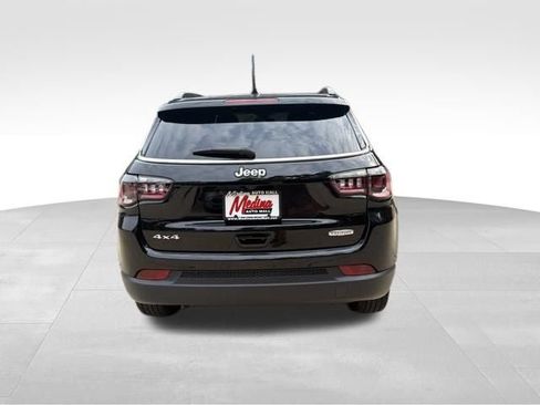 Used 2023 Jeep Compass Latitude AWD/4WD image 6