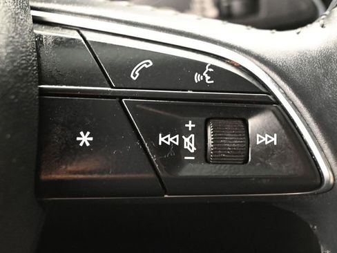 Used 2019 Audi Q3 2.0T Premium Plus w/ Premium Plus Package image 25