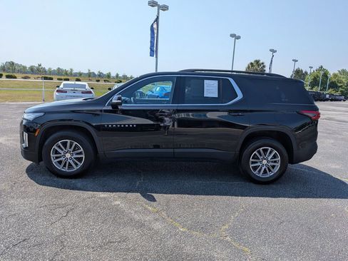 Used 2023 Chevrolet Traverse LT AWD/4WD image 6