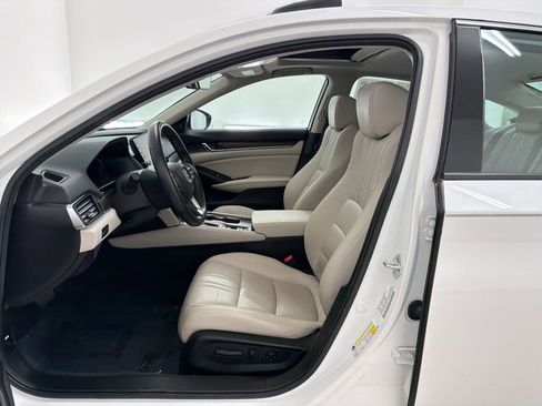 Used 2021 Honda Accord EX-L image 5