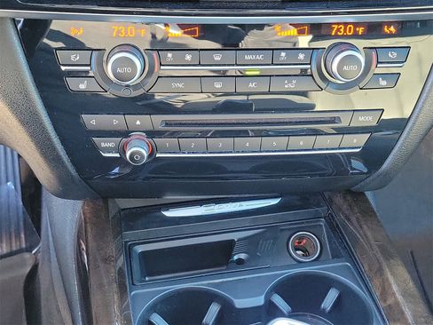 Used 2017 BMW X5 xDrive40e image 30