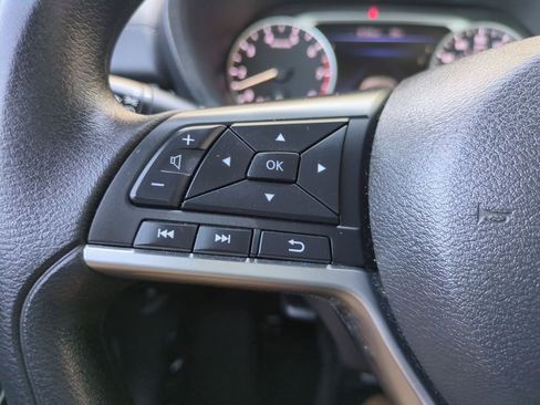 Used 2025 Nissan Sentra SV FWD image 20
