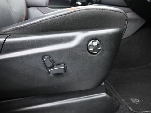 Used 2025 Dodge Durango R/T AWD/4WD image 31