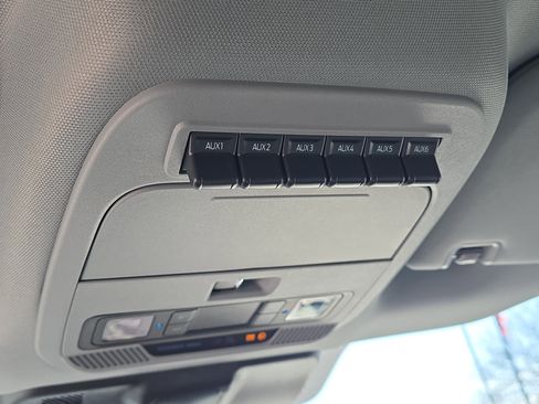 New 2026 Ford F250 XLT w/ XLT Premium Package image 27