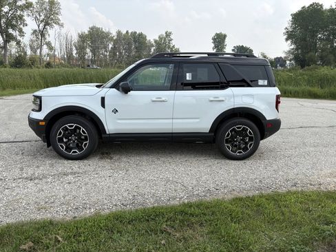New 2025 Ford Bronco Sport Outer Banks w/ Outer Banks Tech Package+ image 5