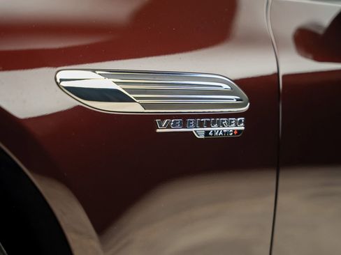 Used 2024 Mercedes-Benz SL 55 AMG 4MATIC w/ Manufactur Interior Package image 32