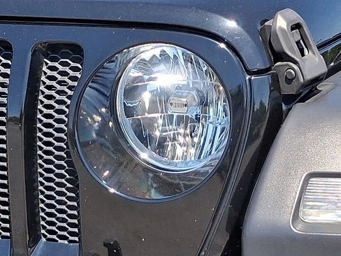 Used 2020 Jeep Wrangler Unlimited Sport S AWD/4WD image 9