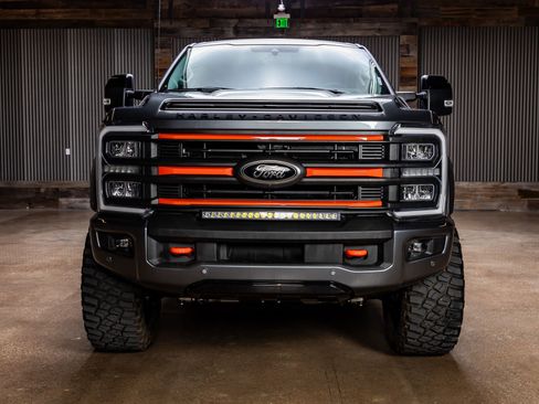 Used 2024 Ford F250 Lariat w/ Lariat Ultimate Package image 2