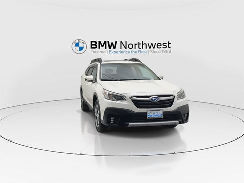 Used 2020 Subaru Outback Limited w/ Popular Package #2 AWD/4WD image 7